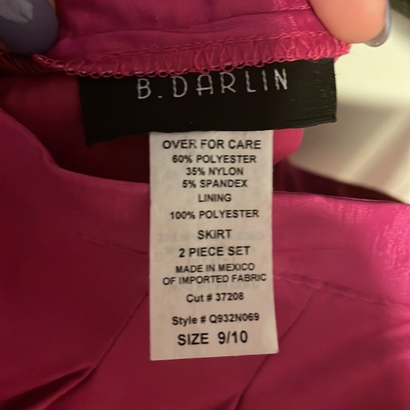 Two piece semi formal - Picture 7 of 7